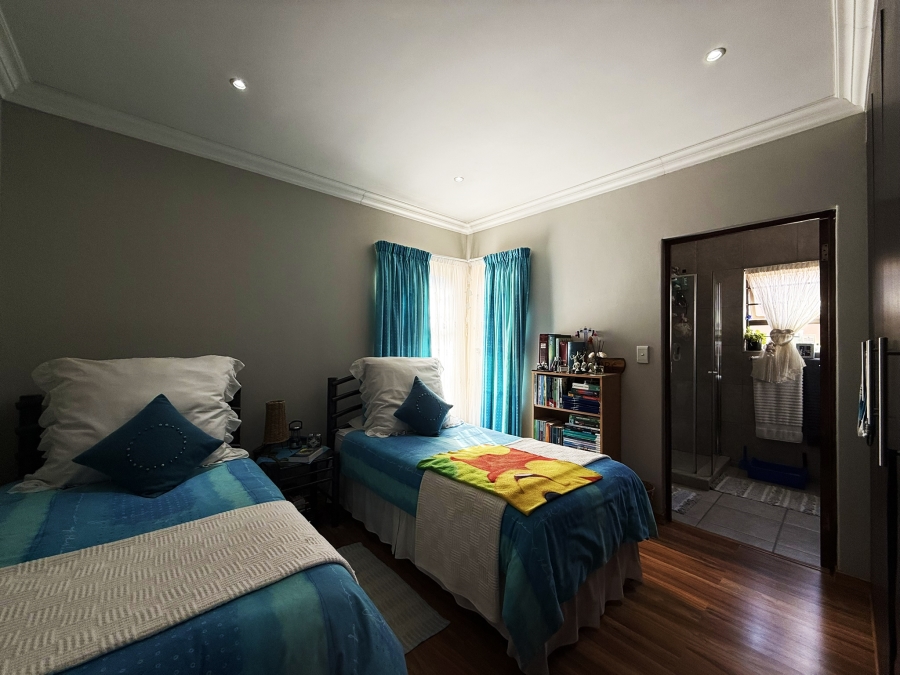 2 Bedroom Property for Sale in Baillie Park North West